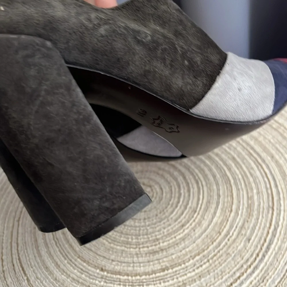 Tory Burch‎ Suede leather colorblock pattern pumps heels sz 6